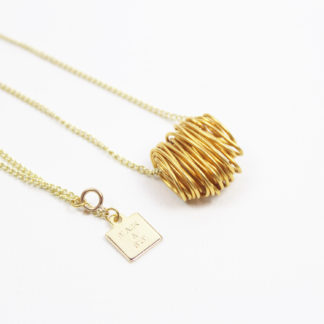 Neptune Pendant Necklace Gold